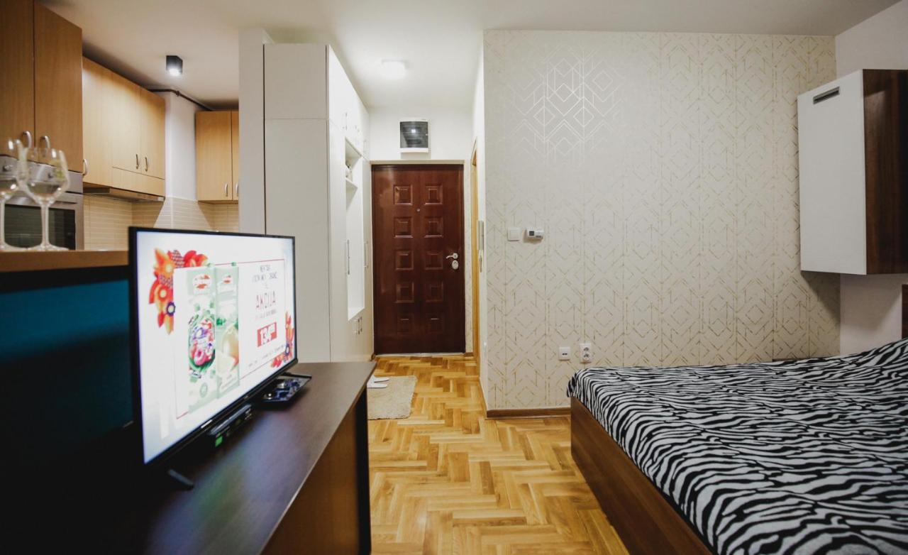 Prestige Apartment Gornji Milanovac Eksteriør bilde